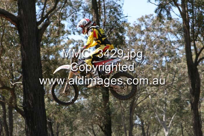 678x444 pixels (83K)